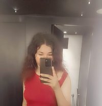 Sana - Transsexual escort in New Delhi