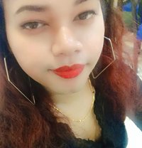 Sana - Transsexual escort in New Delhi