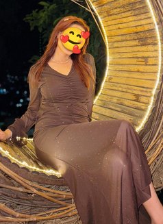 Independent girl for hand service - escort in Kathmandu Photo 2 of 2