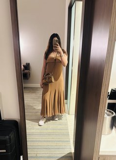 Sana khan - escort in Abu Dhabi Photo 2 of 5