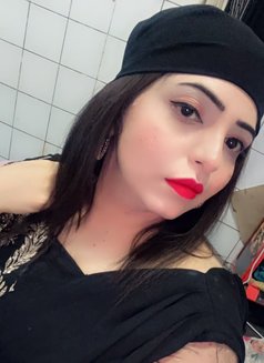 Sana - escort in Şalālah Photo 1 of 6