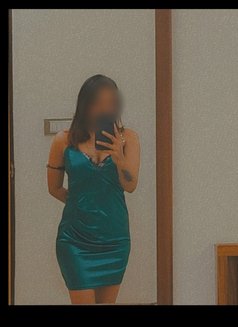 Sana ( Real Meet & Cam Show ) - puta in Chennai Photo 1 of 2