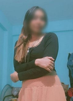 Sana ( Real Meet & Cam Show ) - puta in Chennai Photo 2 of 2