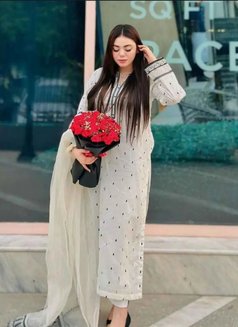 Sana Real Meet service available - puta in Navi Mumbai Photo 1 of 3