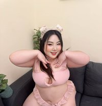 Sana - escort in Jeddah Photo 1 of 10