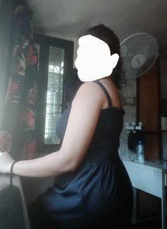 Sana69 - escort in Mumbai Photo 2 of 4