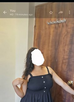 Sanaa - puta in Mumbai Photo 3 of 3