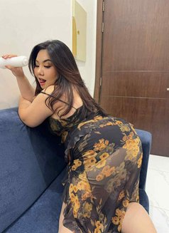 Sanaa - escort in Jeddah Photo 5 of 5