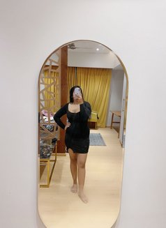 Sanam - puta in Noida Photo 3 of 10