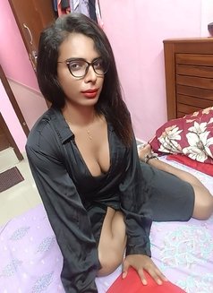 Sanam - Transsexual escort in Chennai Photo 3 of 3