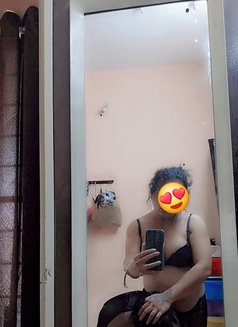 Sanam Sana - Transsexual escort in Mangalore Photo 3 of 7