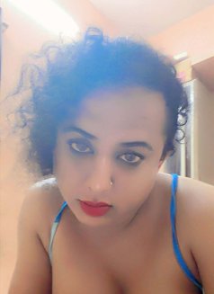 Sanam Sana - Acompañantes transexual in Mangalore Photo 8 of 10