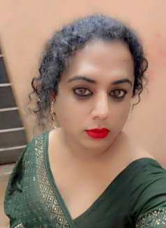 Sanam Sana - Acompañantes transexual in Mangalore Photo 9 of 10