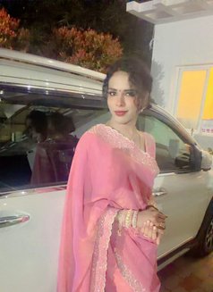 SANAM SHEMALE 8 INCHES - Transsexual escort in Chennai Photo 27 of 27