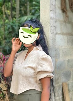 Sanarose - puta in Bangalore Photo 4 of 8