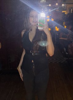 Sanaya Escort Service - escort in Bangalore Photo 4 of 5