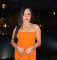 Sanaya - puta in Hyderabad