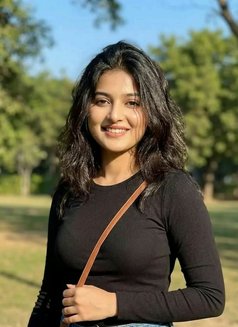 SANAYA CHARMING CLASSY GFE SERVICE - escort in Mumbai Photo 5 of 5