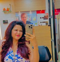 Sanaya - escort in Noida