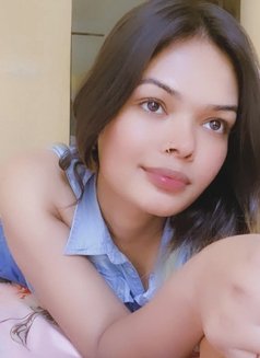 Sanaya - Transsexual escort in New Delhi Photo 7 of 7