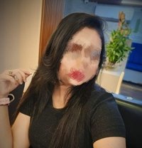 ꧁༒Sanchita🦋(Meet & Cam)༒꧂ - puta in Mumbai