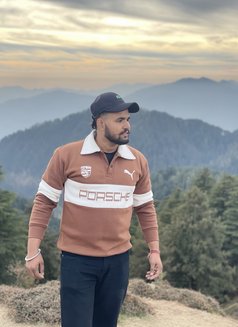 Sandeep Singh - Male escort in Chandigarh Photo 2 of 2