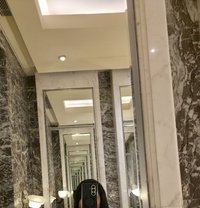 Sandhiya - escort in Chennai