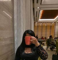 Sandhiya - escort in Chennai