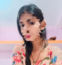 Sandhya [Cam or Meet] - puta in Chennai Photo 1 of 3