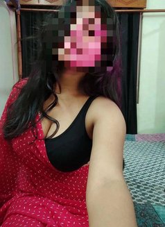 Sandhya [WebCam service or Meet Service] - puta in Chennai Photo 2 of 4