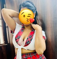 Sandhya Independent cam & real meet - escort in New Delhi Photo 1 of 5