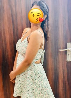 Sandhya Independent cam & real meet - escort in New Delhi Photo 5 of 5
