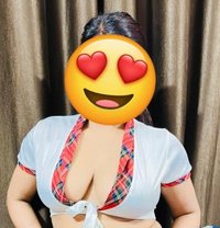 Sandhya Independent cam & real meet - puta in New Delhi Photo 6 of 7