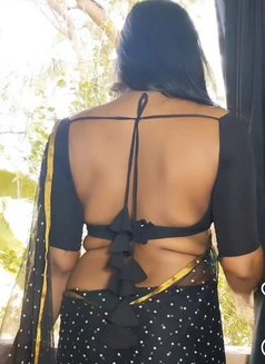 Sandhya - escort in Tirupati Photo 1 of 1