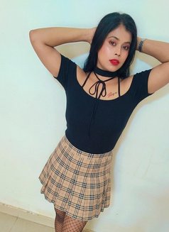 Sandhya - escort in Hyderabad Photo 1 of 4