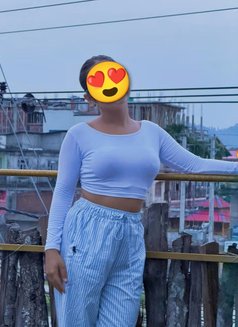 Independent girl for hand cash service - escort in Kathmandu Photo 1 of 2