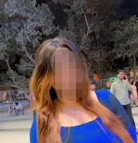 Aayesha Cam show or real meet - escort in Mumbai
