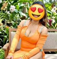 Sandhya🧿Independent Meet & Cam Fun - puta in New Delhi Photo 8 of 17