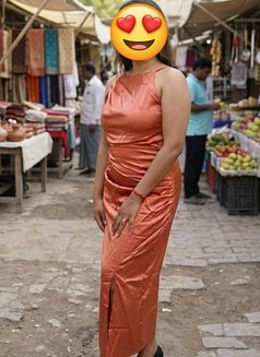 Sandhya🧿Independent Meet & Cam Fun - puta in New Delhi Photo 5 of 17