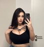 Sandi - escort in Beirut Photo 5 of 6