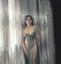 Sandi - escort in Beirut