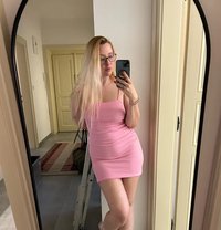 Sandra A - escort in Aberdeen