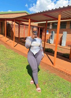 Sandra Baby - escort in Guangzhou Photo 3 of 6