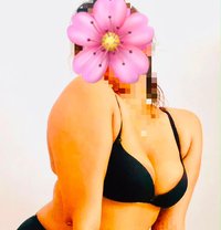 Nadiya Fernando - escort in Colombo Photo 7 of 8