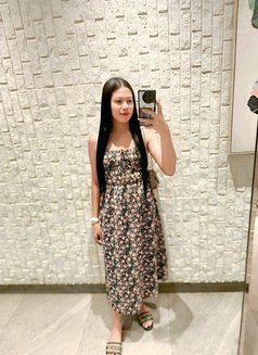 Sandra in Manila - escort in Manila Photo 2 of 4