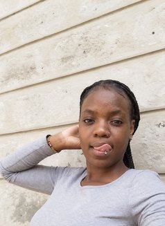 Sandra - escort in Doha Photo 1 of 1