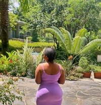 Sandra - puta in Nairobi