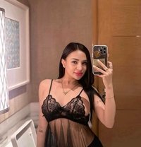 Sandra - escort in Kuala Lumpur Photo 1 of 3