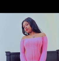 Sandra - puta in Nairobi
