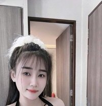 Sandra - escort in Singapore